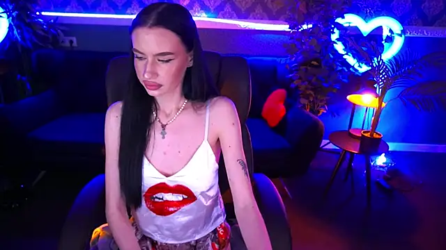 Snow WhiteeeX online show from February 2, 2025, 10:49 pm