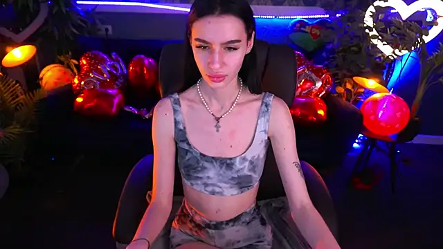 Snow WhiteeeX online show from February 9, 2025, 9:47 am