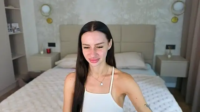 Snapshot of Snow_WhiteeeX chatting on July 22, 2026, 1:14 pm Snow WhiteeeX online show from July 22, 2026, 1:14 pm