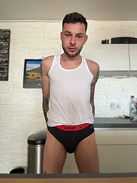 Snapshot of hottwoboys chatting on June 20, 2026, 7:00 am hottwoboys online show from June 20, 2026, 7:00 am