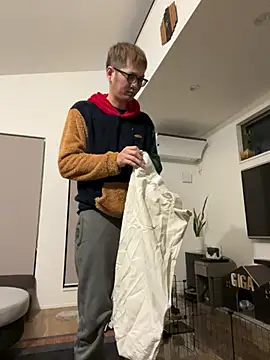 kensnb online show from February 3, 2025, 8:35 pm