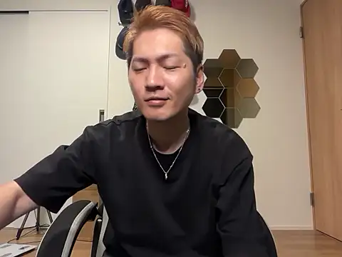 kensnb online show from September 28, 2025, 10:09 am