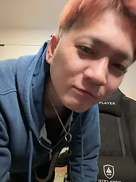 kensnb online show from November 3, 2025, 8:21 pm