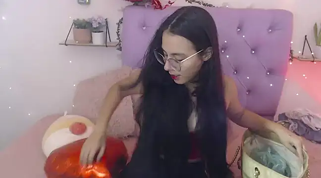 Freyja 01 online show from February 14, 2025, 10:36 pm