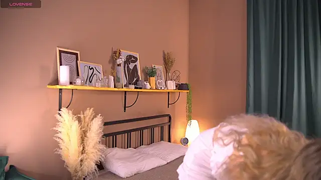  AlinaBailey online show from January 20, 2025, 8:30 am