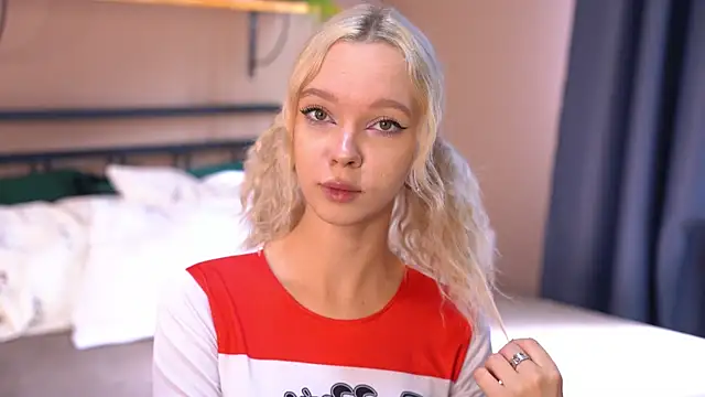  AlinaBailey online show from September 21, 2025, 8:05 am