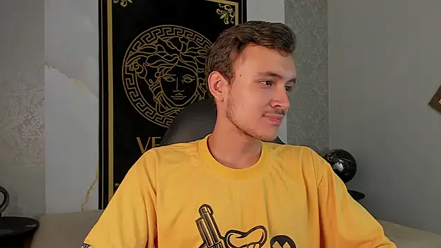 Desmon Clark online show from January 20, 2025, 9:22 pm