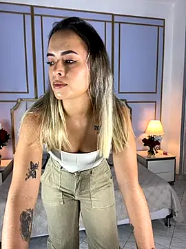 aziac10 online show from September 23, 2025, 11:24 am