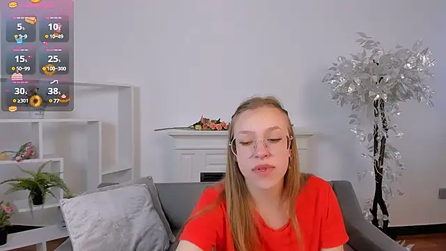 LayriantaVee online show from March 9, 2025, 10:19 am