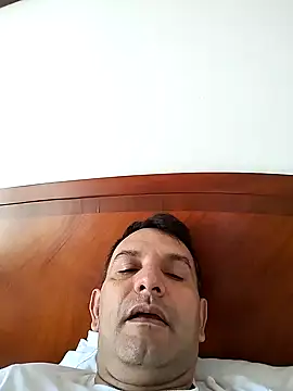 RogueTraveler online show from December 5, 2024, 2:55 pm