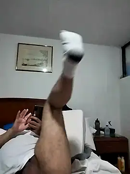 RogueTraveler online show from February 13, 2025, 3:07 am