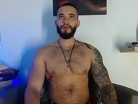 Morgann jones online show from May 28, 2026, 1:52 pm