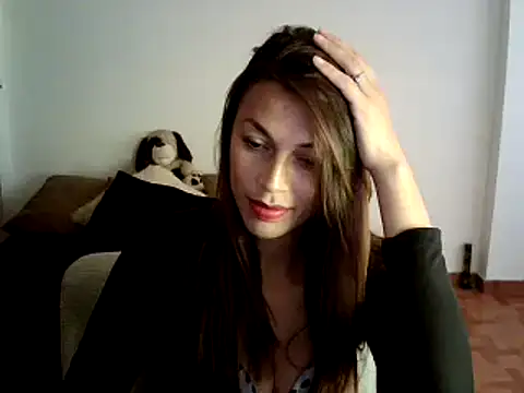 Hanna Charming online show from December 18, 2024, 8:57 pm