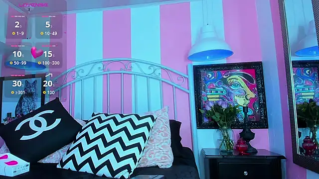 Liah Grey8 online show from February 8, 2025, 9:04 pm