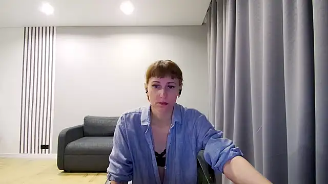 Snapshot of Daniella_Lorente chatting on December 24, 2024, 1:49 am Daniella Lorente online show from December 24, 2024, 1:49 am