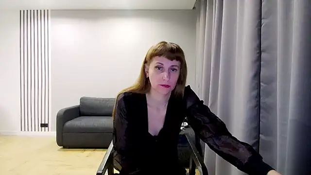 Snapshot of Daniella_Lorente chatting on January 4, 2025, 12:59 am Daniella Lorente online show from January 4, 2025, 12:59 am