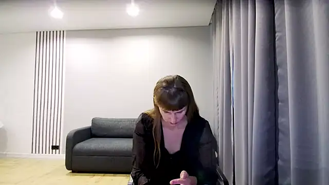 Snapshot of Daniella_Lorente chatting on January 11, 2025, 8:43 am Daniella Lorente online show from January 11, 2025, 8:43 am