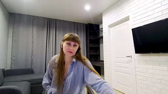 Snapshot of Daniella_Lorente chatting on December 5, 2025, 1:58 am Daniella Lorente online show from December 5, 2025, 1:58 am