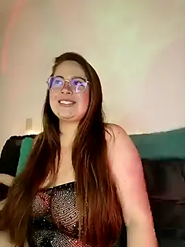 soofy   online show from March 13, 2025, 6:05 am