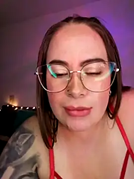 soofy   online show from April 9, 2026, 6:30 am