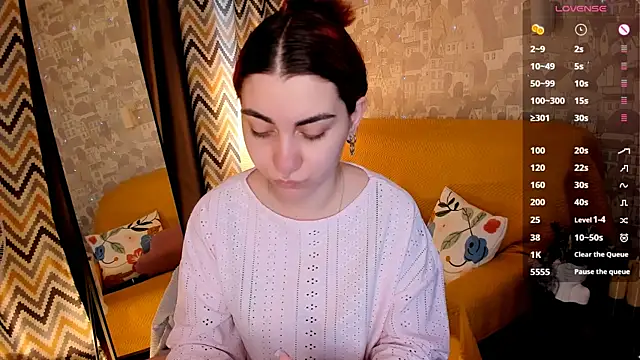 Snapshot of hannacheekss_ chatting on July 10, 2026, 2:05 am hannacheekss online show from July 10, 2026, 2:05 am