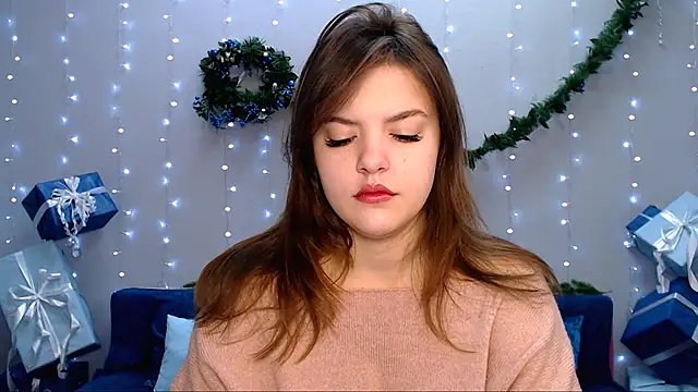 Snapshot of showmeparadise chatting on December 13, 2024, 6:10 am showmeparadise online show from December 13, 2024, 6:10 am