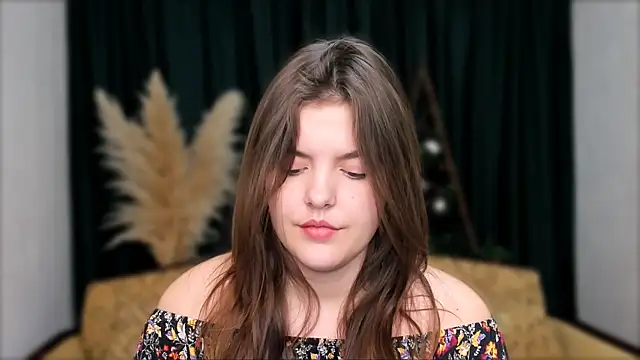 Snapshot of showmeparadise chatting on February 24, 2025, 4:04 pm showmeparadise online show from February 24, 2025, 4:04 pm