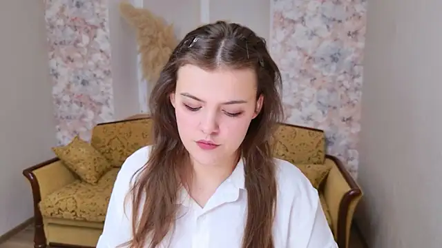 Snapshot of showmeparadise chatting on December 4, 2025, 1:42 pm showmeparadise online show from December 4, 2025, 1:42 pm