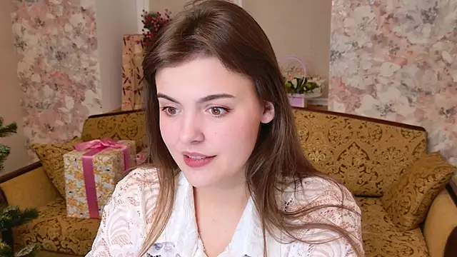 Snapshot of showmeparadise chatting on December 21, 2025, 5:53 pm showmeparadise online show from December 21, 2025, 5:53 pm