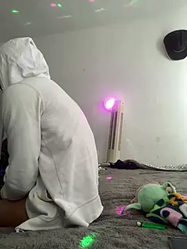 Hxnsovrgon online show from January 16, 2025, 7:52 pm