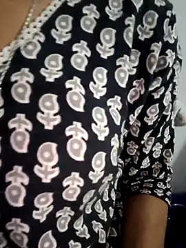 pikubaby online show from October 12, 2025, 6:51 pm