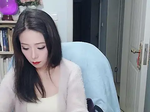 SuSushi728 online show from January 10, 2026, 3:47 pm