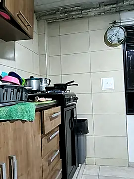 Tefannyy  online show from February 18, 2026, 10:11 am