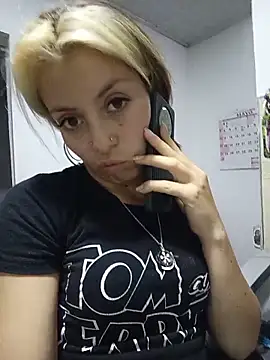 Tefannyy  online show from May 13, 2026, 10:49 pm
