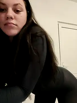 leeya lee online show from January 18, 2025, 10:06 pm