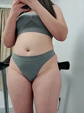 leeya lee online show from January 31, 2025, 1:54 am