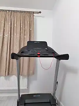 leeya lee online show from February 5, 2025, 8:04 pm