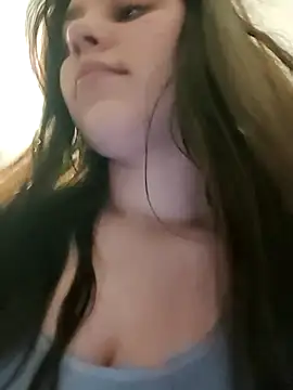 leeya lee online show from February 20, 2025, 4:18 am