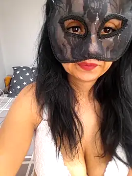 Barby8787 online show from April 13, 2026, 10:32 am