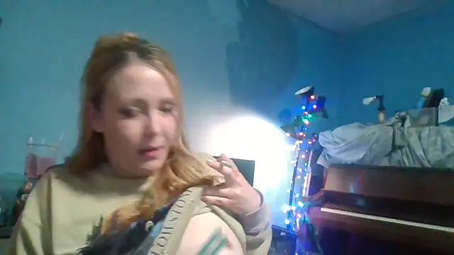 rosequartz online show from November 5, 2025, 8:47 am