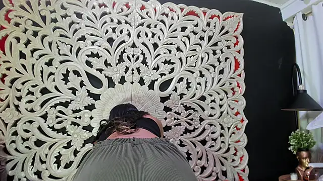 Snapshot of Mindy_sweety chatting on December 22, 2025, 12:02 pm Mindy sweety online show from December 22, 2025, 12:02 pm