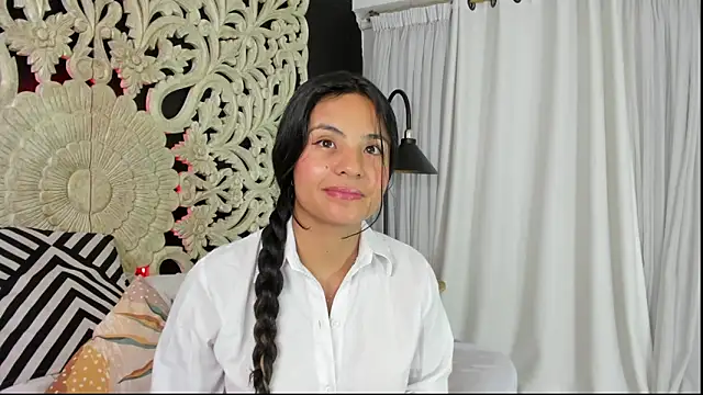 Mindy sweety online show from May 19, 2026, 1:06 pm