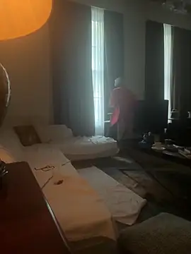 Snapshot of francaFerrariRoma chatting on November 1, 2025, 1:35 pm francaFerrariRoma online show from November 1, 2025, 1:35 pm