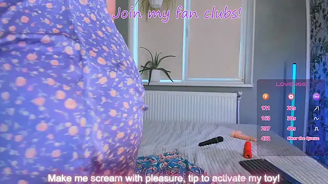 LadySquirtle online show from February 26, 2025, 8:15 am