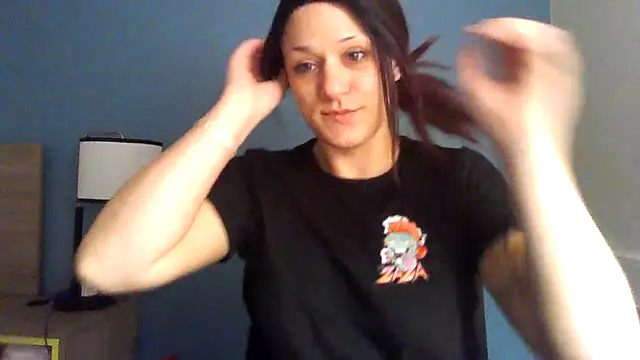 Snapshot of VioletAmaris chatting on January 12, 2026, 1:00 am VioletAmaris online show from January 12, 2026, 1:00 am