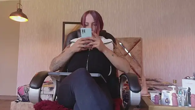 engel devil online show from November 8, 2025, 12:38 pm