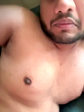 ved240 online show from November 23, 2025, 6:35 am