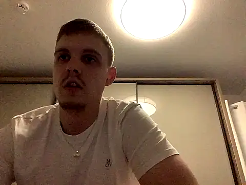 neilho1 online show from September 9, 2025, 6:07 pm