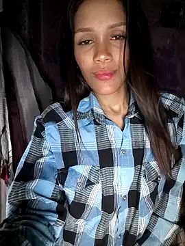 Snapshot of Cositarica_69 chatting on March 21, 2026, 3:44 am Cositarica 69 online show from March 21, 2026, 3:44 am