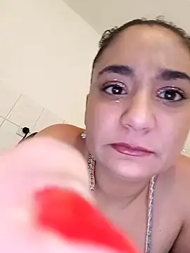 Snapshot of Nell-X chatting on December 8, 2024, 1:03 pm Nell-X online show from December 8, 2024, 1:03 pm